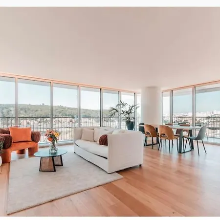 High End Urban Retreat * Lisboa